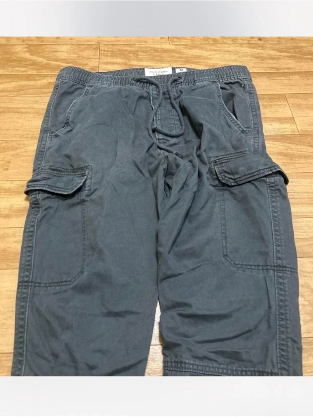 Abercrombie & Fitch Men's Charcoal Cargo Joggers
